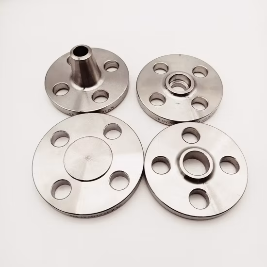 Aleación 8 Figura Espectáculo Brida ciega A105 ASTM A182 F5, F9, F11, F22, F91A105 Ss CS RF Resbalón en soldadura Cuello Anclaje Brida forjada